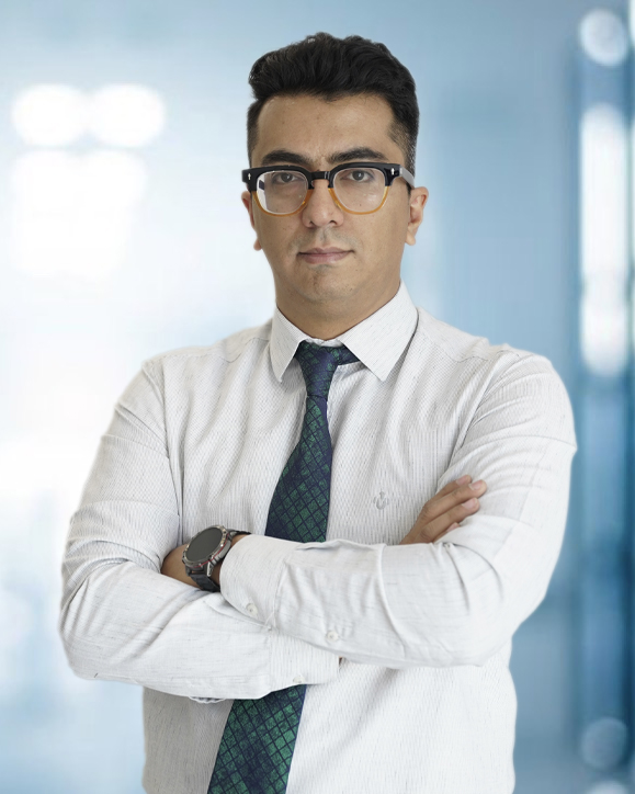 دکتر فرزاد موذنی